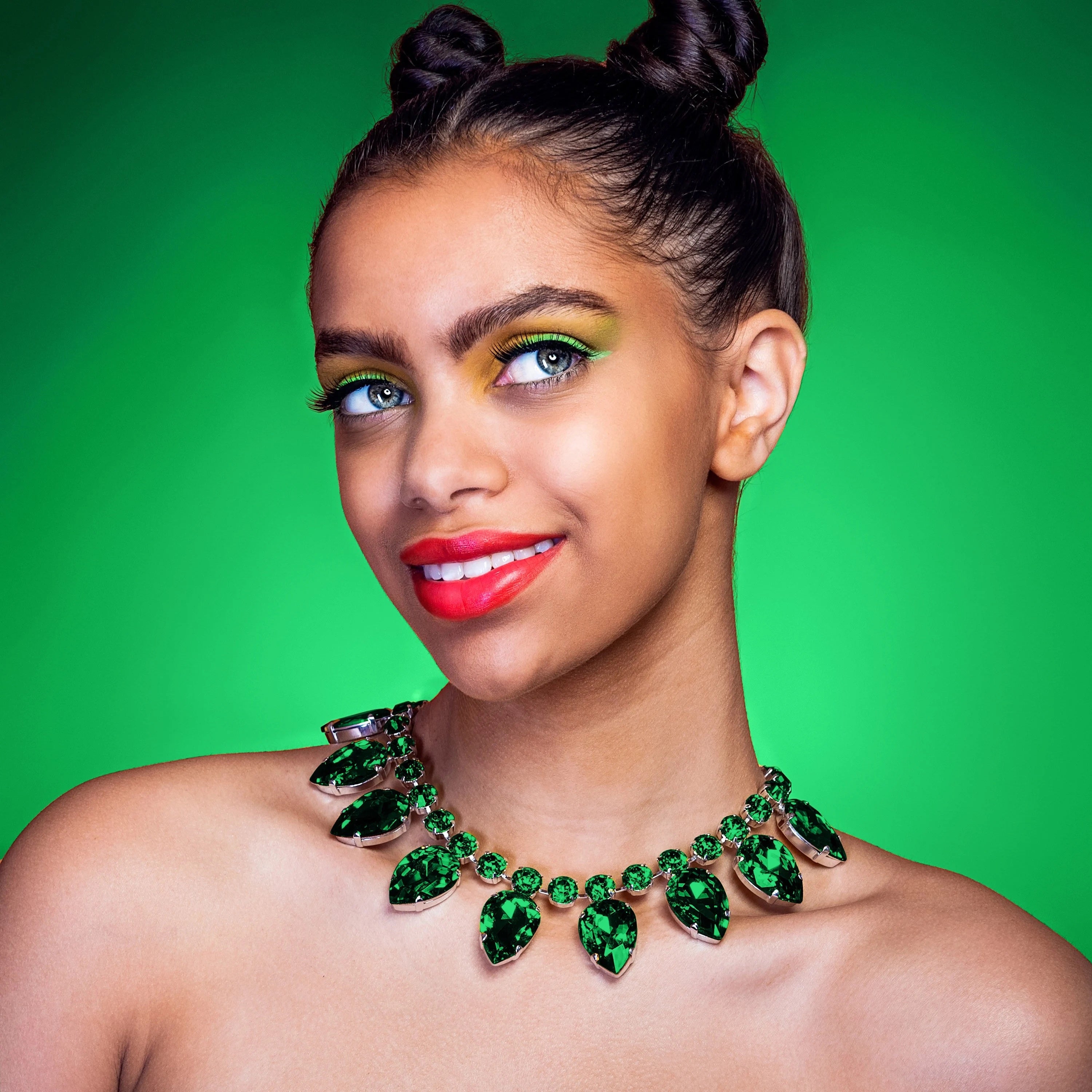 Emerald Green Teardrop Strand Necklace With Austrian Crystal