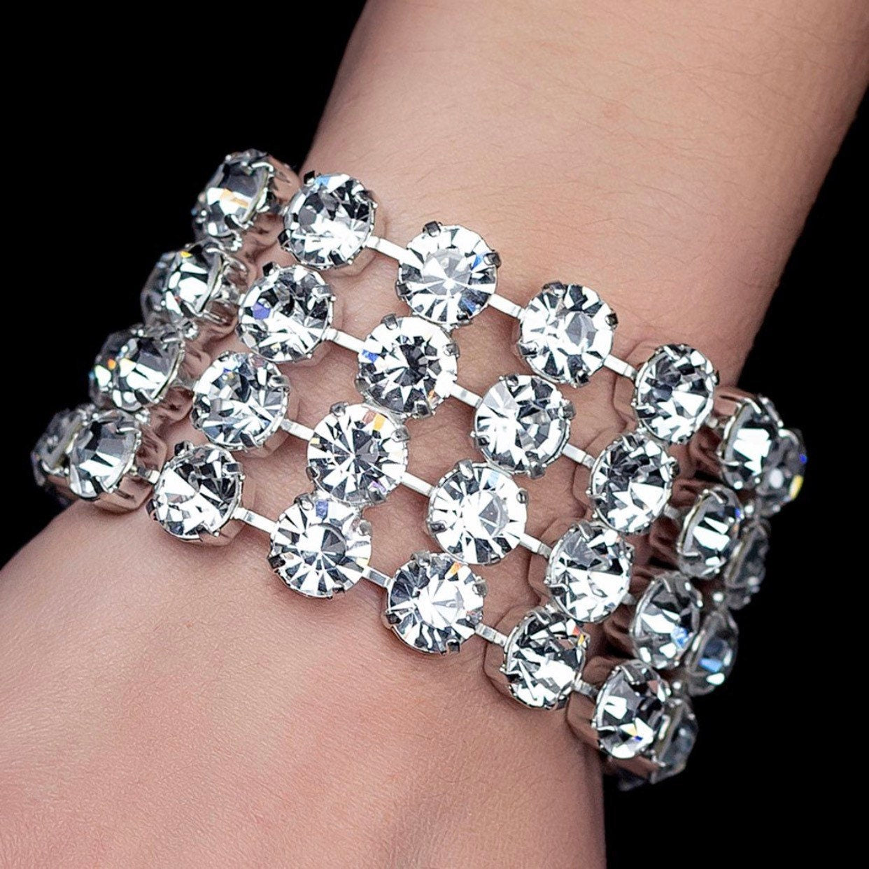 Pair of Crystal Cuff Bracelets | Clear Crystal Strass Bracelets | Hook & Chain Adjustable | Statement Bracelet | 2 in Total