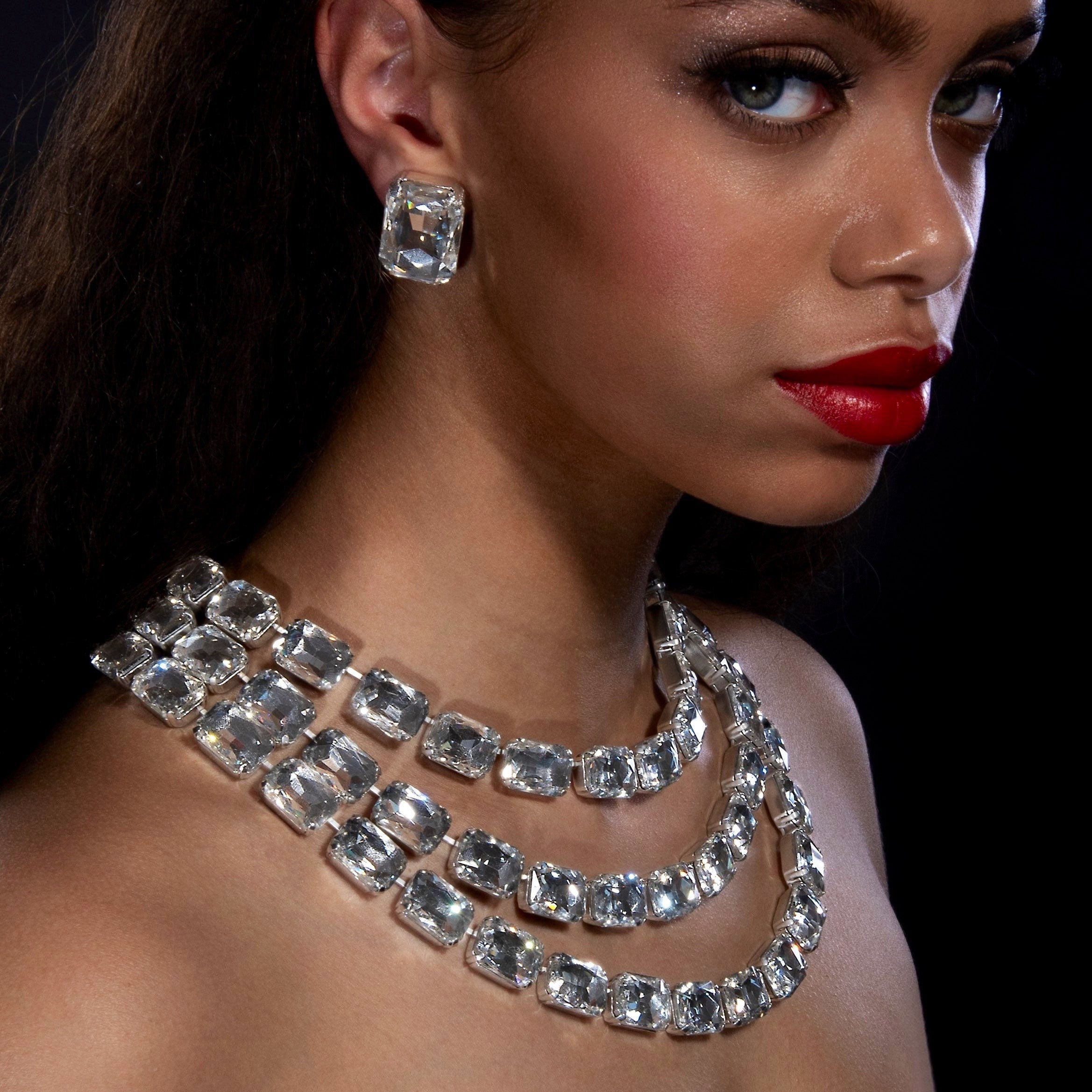 Faux Diamond Bold Statement Necklace